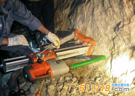 瑞典GEO CD34電動坑道巖心鉆機.png 瑞典GEO CD34電動坑道巖心鉆機.png