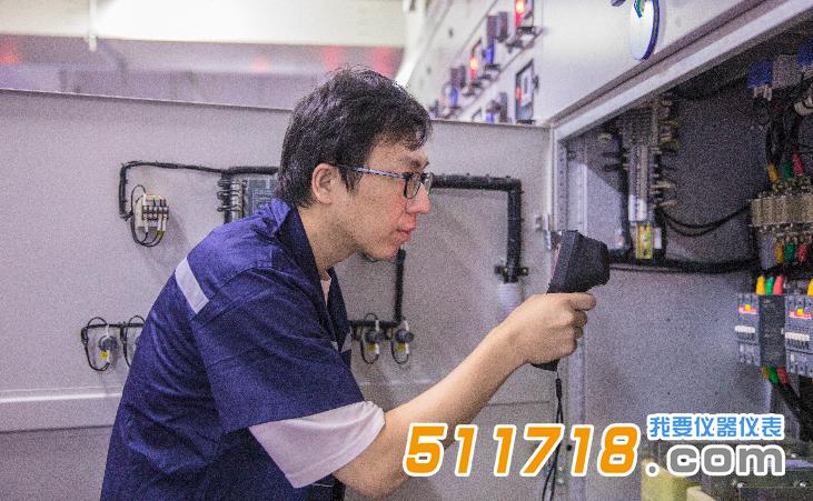 海康微影 H36手持測溫熱像儀.jpg 海康微影 H36手持測溫熱像儀.jpg